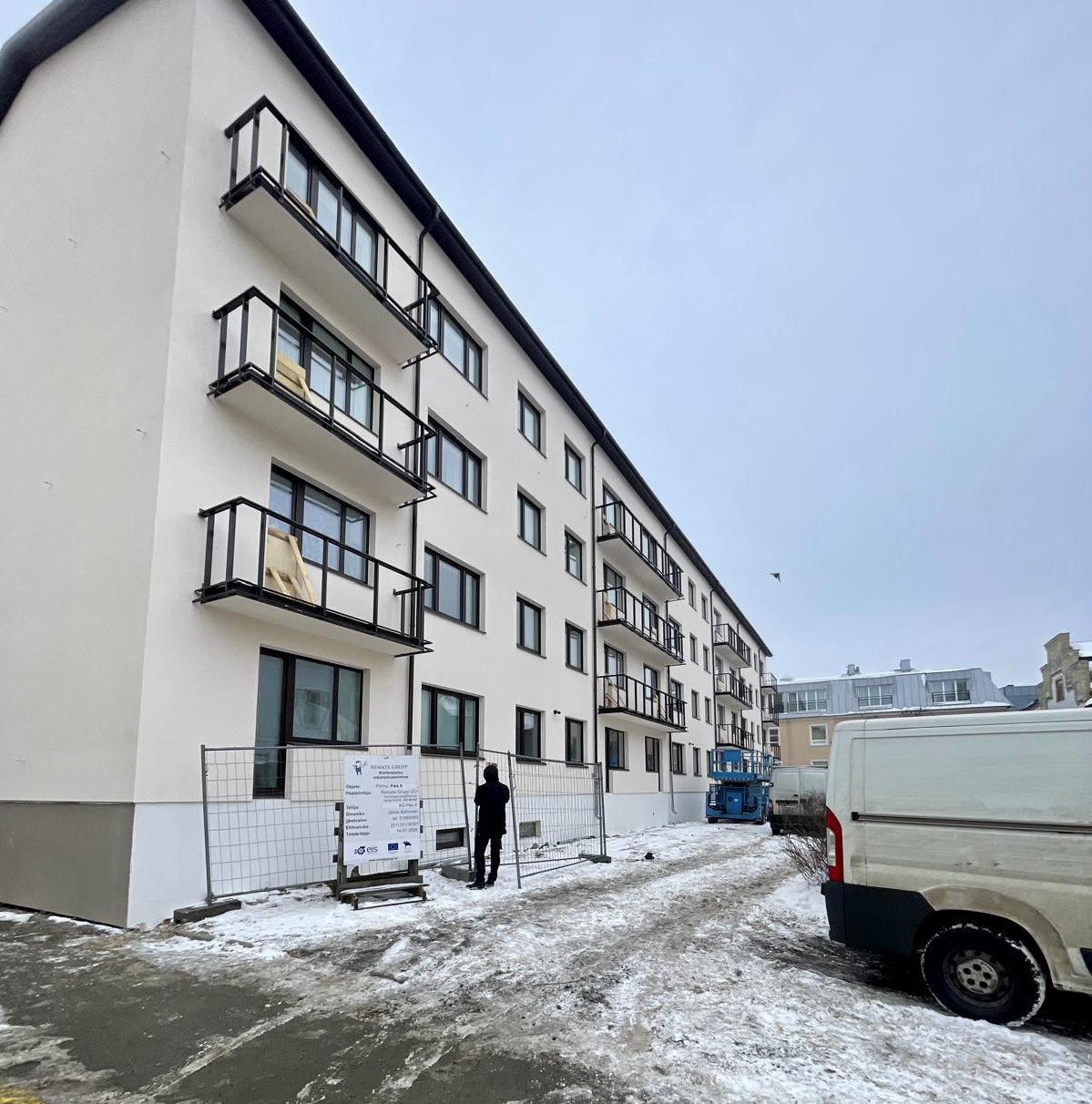 Rõdupiire enne klaasi paigaldust, Pärnu